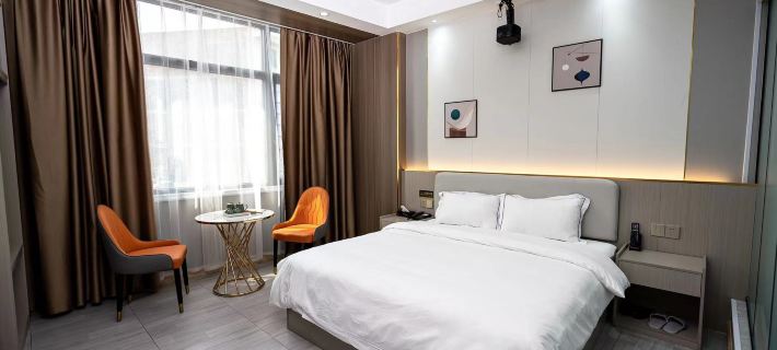 Cerberman Hotel Hotels in Dongkou