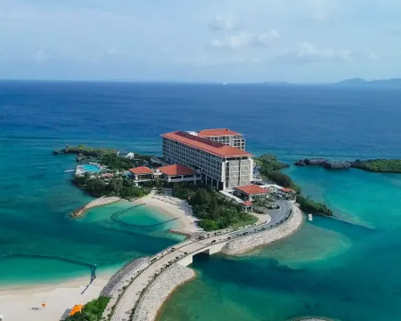 ハイアット リージェンシー 瀬良垣アイランド 沖縄 恩納村のホテル