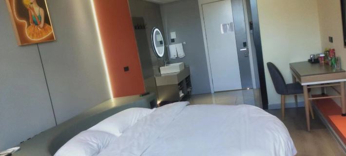 Juzi Apartment Hotels in Zalantun
