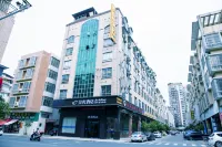 Shell Hotel (Cangzhou Nanning Department Store High-speed Railway South Station) Hotel di Wuzhou