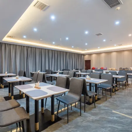 GreenTree Inn (Huangshan Qimen Museum)
