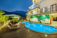 久棲·firefly望南嶼·星空泳池臨溪度假別院 鄰近安吉荷花山漂流服務站的酒店