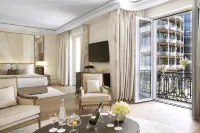 Hotel de Paris Monte-Carlo فنادق في مونتي كارلو