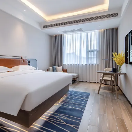 Echarm Hotel (Hechi Bama)