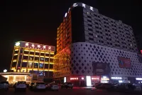 Shili Spring Wind Intelligent Cinema Homestay (Guangyi Everbright City Branch)