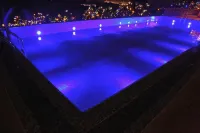 Huahai Wild luxury Tent Hotel Hotel a Luoping