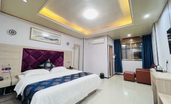 Zhaoqing Jinhong Business Hotel