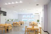 Zhongyi International Hotel Hotels in Xingguo