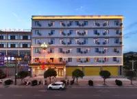 Vienna Hotel (Huili Ancient City Hotel) Hotels in Huili