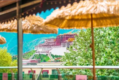 西藏唐卡飯店（大昭寺布達拉宮店）