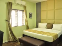 De Brit Hotel