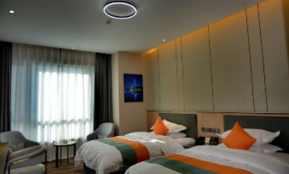 Airport Quanxiang Business Hotel (Jinan Yaoqiang Airport)