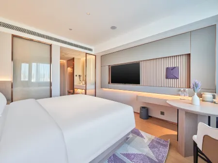 Lavande Hotel (Beijing Fengtai Railway Station First Economic and Trade Subway Station)
