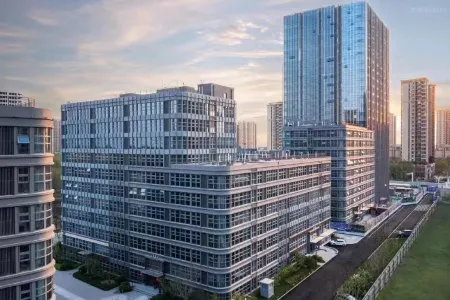 Fuxin Hotel (Zhangzhou East Railway Station) Отели в г. Чжуочжоу