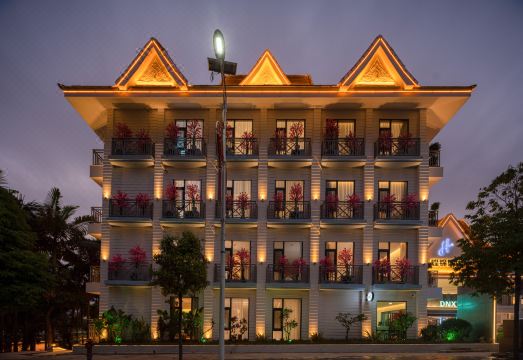 Southeast Xiya Riverview Hotel (Xishuangbanna Jinghong Lijiang Capital)Hotel Overview