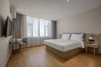 Ease Hotel (Dehui Zhubang City Plaza)