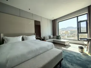 Gesang International Hotel (Wuwei Tianzhu Railway Station)