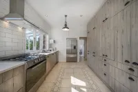 Whole Big Family House 9Bedrooms 4Baths