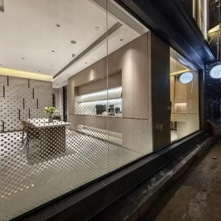 Hotel Alley