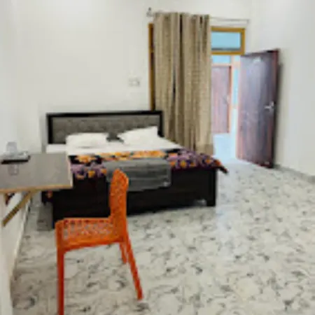 Goroomgo Ayodhya Dham Guest House Ayodhya