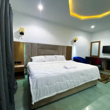 Dartford Hotels and Suites
