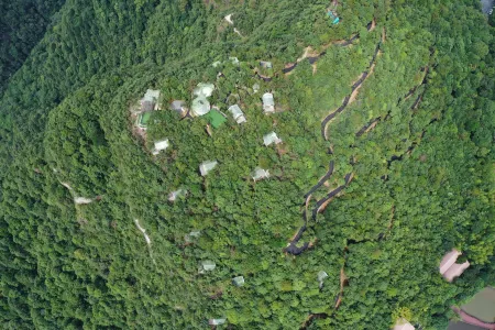 Seewild Mt.Sanbai Luxury Camp