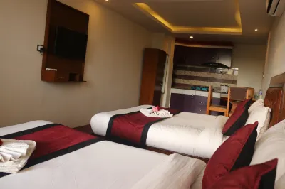 Hotel De Universal Hotels near Kotilingeshwar Mahadev Temple