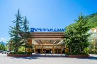 Wyndham Grand Plaza Royale Jiuzhaigou Hotels in Jiuzhaigou