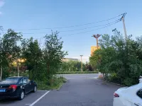 Arong DC Theme Hotel - parking