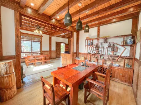 Tea Fun Hostel Отели рядом с достопримечательностью «Dipucun»