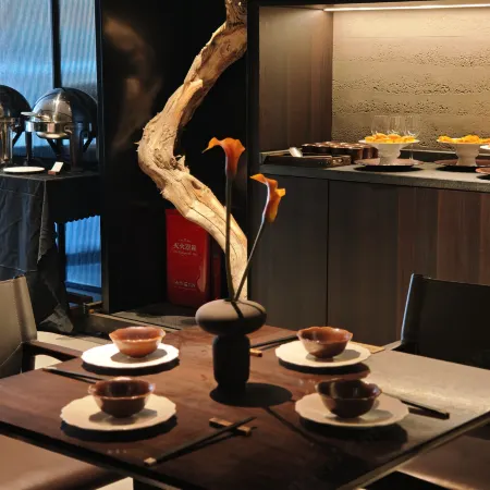Super : Awake century Hotel