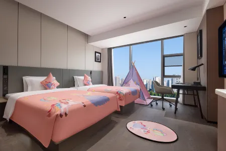 Guangzhou Sylvien  Apricity Hotel Отели рядом с достопримечательностью «South China University of Technology (Guangzhou International Campus)»