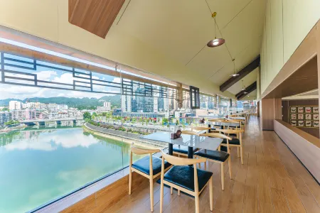 Yushui Langqiao Hotel Отели в г. Пинтан