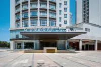 Mehood Lestie Hotel Torch Street International Seawater Baths Store Hotels near Shandong University of Arts Weihai Branch