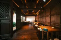 玉河書院（麗江大水車店）