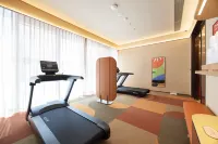 Orange Hotel (Shanghai Fudan University Songfa Road Subway Station Branch)