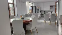 Fuyuan Zhejie Sister Homestay (Nangang Hezhe Ethnic Village)