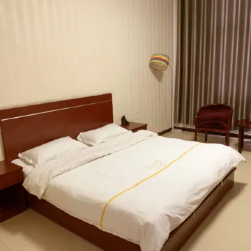 Xiaxian Yaqing Hotel