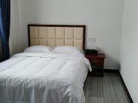 磐安华仙艺术酒店 - 标准大床房