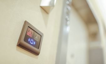 Zsmart Hotel (Shanghai Wujiaochang Fudan University)