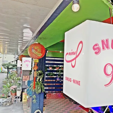 Snug Nine Inn