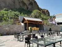 Tanyi Xigu Resort