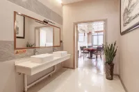 HONGYABOYINJU HOTEL
