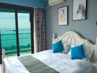 三亚枫传说海景酒店公寓 - 三房一厅180度全海景家庭套房