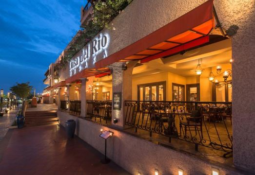 카사 델 리오 멜라카 수영장