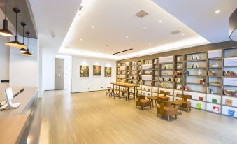 HanTing Hotel (Zhengzhou Yinping Road Dongqing Street Subway Station)