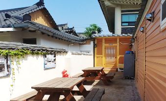 Gyeongju Yeokrakjae Hanok Guesthouse