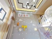 广州彼家公寓 - 麻将大白熊两室两厅