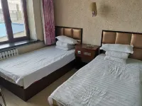Dongyunge Hotel - parking