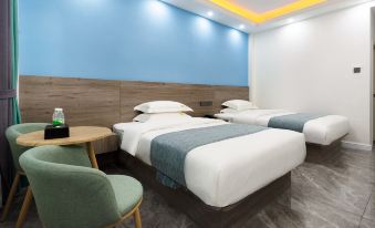 Beihai Impression Holiday Inn